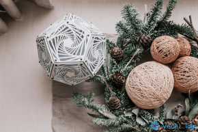 Интерьерный проекционный светильник Spiral White